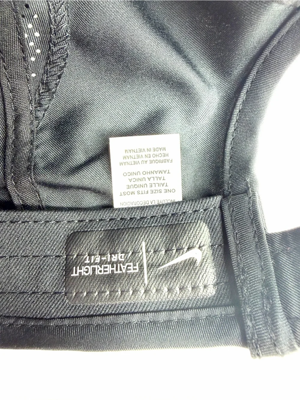 Nike Black Featherlight Aerobill Lightweight Unisex Baseball Cap
